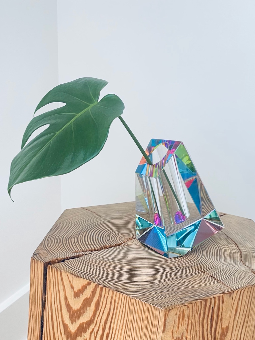 Regenbogen Irregular Vase / Rainbow Angle Vase
